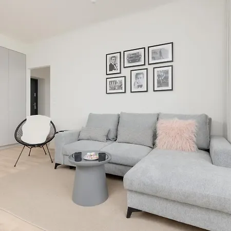 Srodmiescie Modern Apartment Krucza By Renters Prestige Warschau Exterior foto